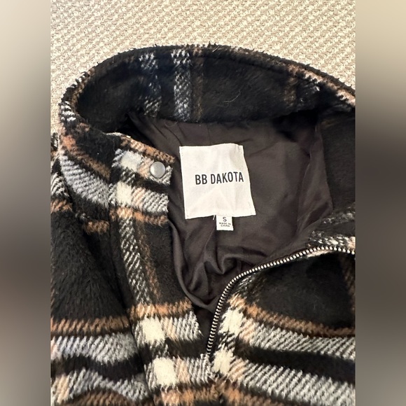 Plaid Shacket - Bb Dakota - size small - Picture 6 of 6